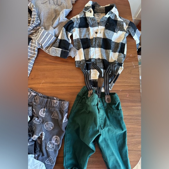 Baby boy 6-9month clothing lot, Easter, overalls, Nike, 7 for mankind, carters - Picture 8 of 9